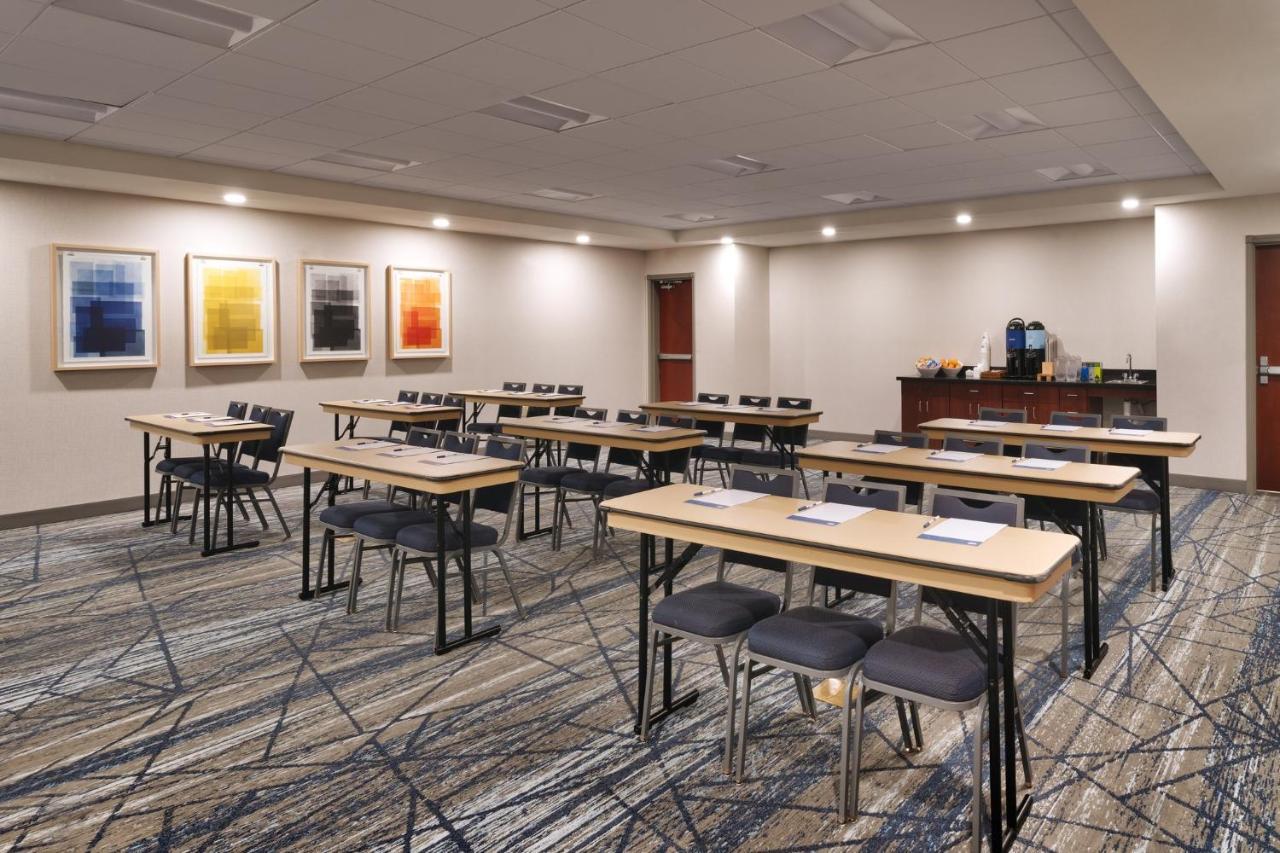 Holiday Inn Express And Suites Helena By Ihg Екстер'єр фото